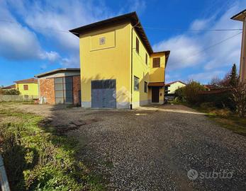 5 LOCALI A POZZOLO FORMIGARO