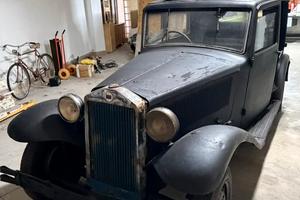 Lancia Augusta anni ‘30 da restauro con libretto
