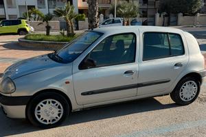 RENAULT CLIO unico proprietario