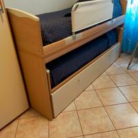 Letto castello estraibile della Moretti