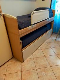 Letto castello estraibile della Moretti