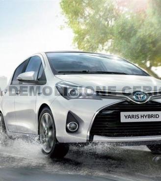 Ricambi auto toyota yaris hybrid