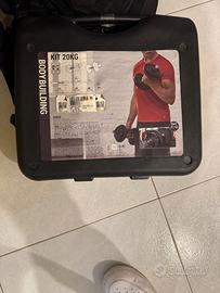 Kit Manubri Bodybuilding Decathlon 20kg + Custodia