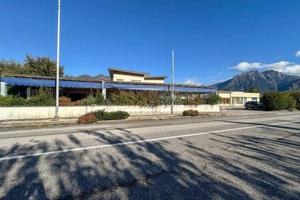 Immobile di 963 m² a Osoppo