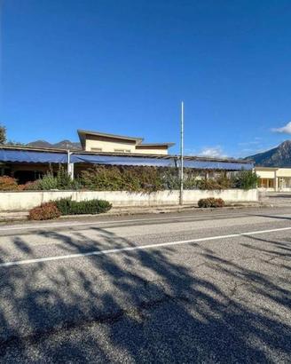 Immobile di 963 m² a Osoppo