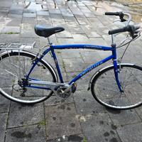 Nicoletta uomo Crossroads