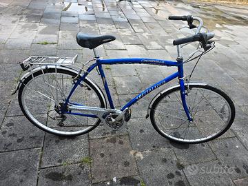 Nicoletta uomo Crossroads