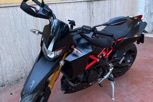 Aprilia Dorsoduro 900cc