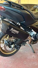 Scarico akrapovic per T max 560 fino al 2024