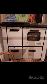 cucina economica vintage a legna