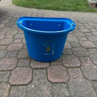 Mangiatoia per cavalli