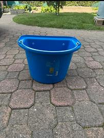 Mangiatoia per cavalli