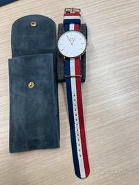 Orologio Daniel Wellington con custodia