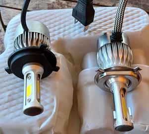 lampade a LED per auto 