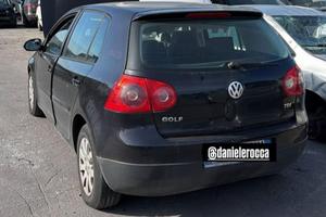 RICAMBI USATI AUTO VOLKSWAGEN Golf 5 Berlina BRU D
