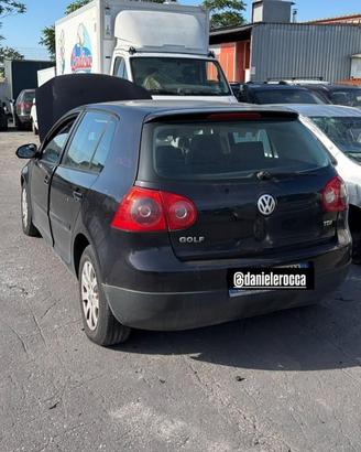 RICAMBI USATI AUTO VOLKSWAGEN Golf 5 Berlina BRU D
