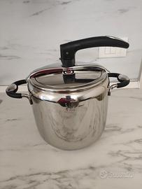 Pentola a pressione Bialetti Galaxy 7 litri induzi