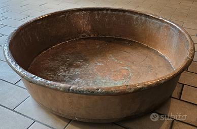 Sottovaso in rame per giardino o casa