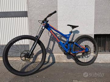 Bici Banshee Legend Downhill XL 29”/27,5”