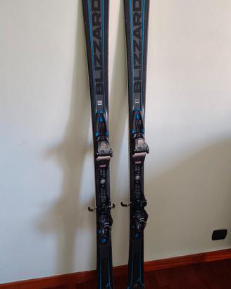 Sci e scarponi per sci alpino