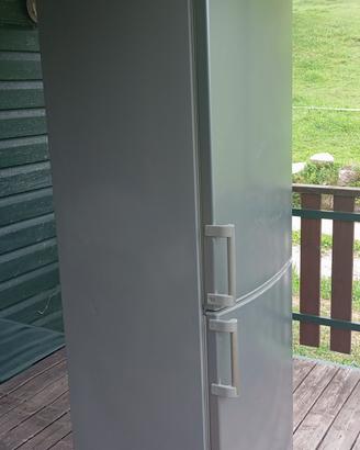 Frigorifero Whirlpool 