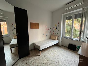 Stanza a lavoratrice in zona San Paolo