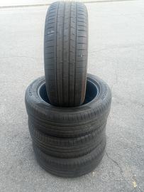 pneumatici 235/55 r19