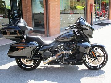 Harley-Davidson FLHXU 117 Street Glide Ultra - 202