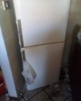 Frigorifero Indesit 300 lt