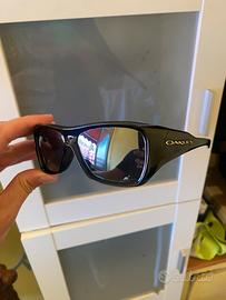 Occhiali Oakley chamined