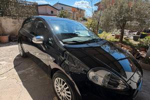 Fiat Punto 1.3 Multijet 95 CV - versione Street.