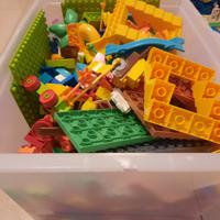 Costruzioni, palline, puzzle, pentole, giochi vari