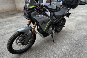 2025 CFMOTO 450MT