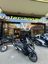 Kymco AK 550 2022 con 9000km VALERIANOMOTO