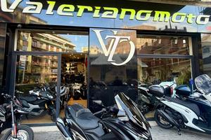Kymco AK 550 2022 con 9000km VALERIANOMOTO