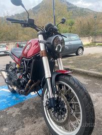 Benelli Leoncino 500 Trial