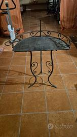 tavolino porta piante in ferro battuto