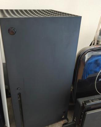 Xbox series X 1Tb,1 Joy,senza scatola