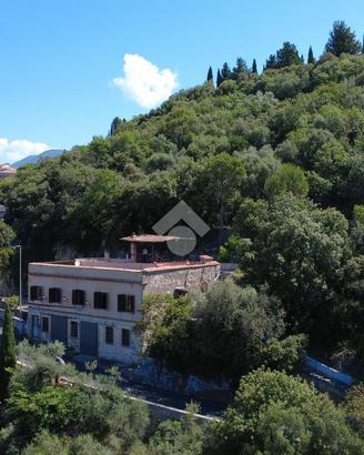 CASA INDIPENDENTE A CASPERIA