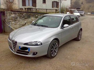 Ricambi Alfa 147 1900 jtdm seconda serie - Accessori Auto In vendita a  Belluno