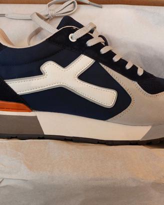 Sneaker Itazero originali, nuove, taglia 44