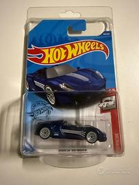 Hot wheels porsche 918 spider sth