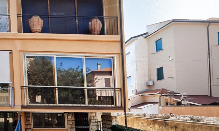 Appartamento indipendente su più livelli