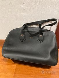 Borsa donna Furla a mano in vera pelle nera