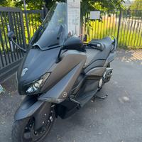 Yamaha T-Max 530 ABS