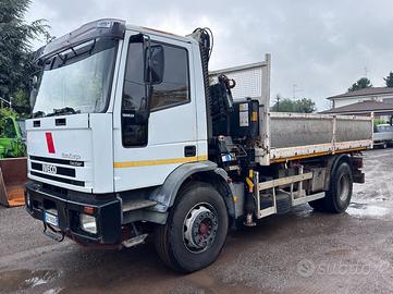 IVECO EUROCARGO 180E28K RIBALTABILE + GRU