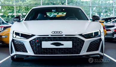 Audi R8 Spyder V10 RWD S tronic performance