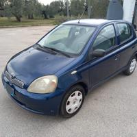 Toyota Yaris 1.0 benzina 5 porte