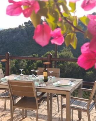 Sperlonga fronte mare
