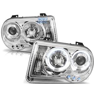 FARI PER CHRYSLER 300C 05-10 ANGEL EYES LED CROMAT